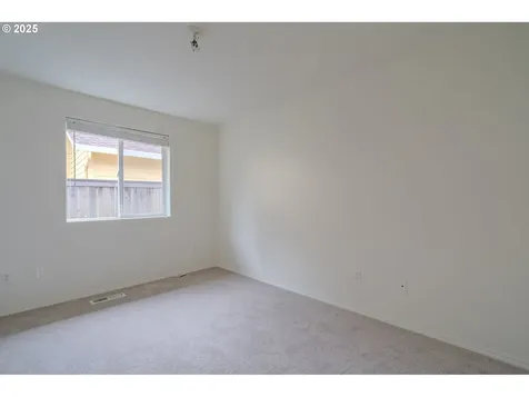 7214 NE 69th Street Vancouver WA 98662