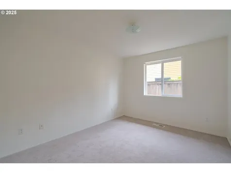 7214 NE 69th Street Vancouver WA 98662