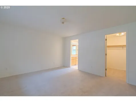 7214 NE 69th Street Vancouver WA 98662