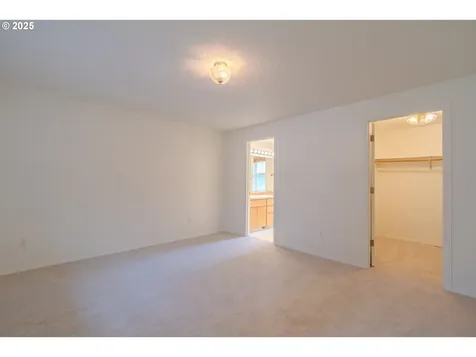 7214 NE 69th Street Vancouver WA 98662