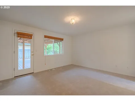 7214 NE 69th Street Vancouver WA 98662