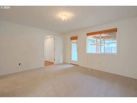 7214 NE 69th Street Vancouver WA 98662