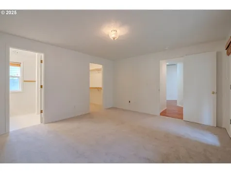 7214 NE 69th Street Vancouver WA 98662