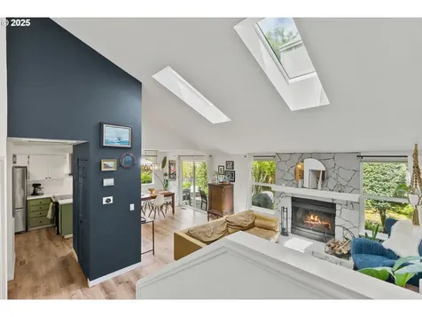 7932 SW Skyhar Drive Portland OR 97223