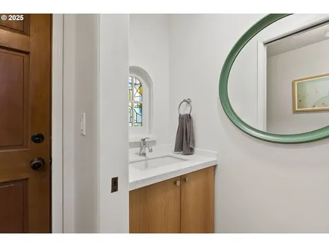 7932 SW Skyhar Drive Portland OR 97223
