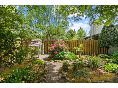 7932 SW Skyhar Drive Portland OR 97223