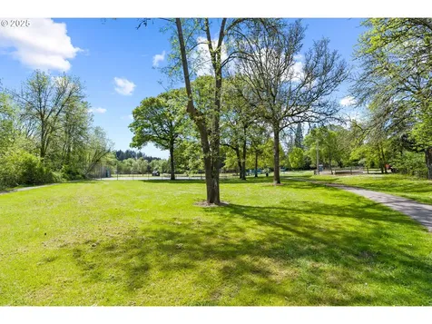 7932 SW Skyhar Drive Portland OR 97223
