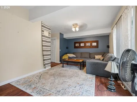 1324 NE 79th Avenue Portland OR 97213