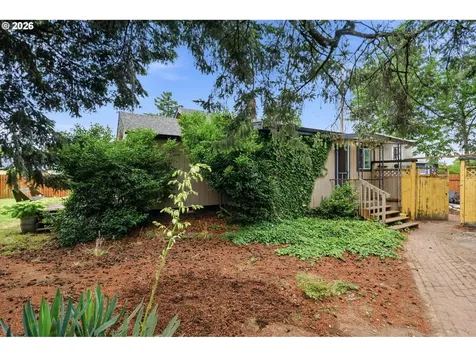 1324 NE 79th Avenue Portland OR 97213