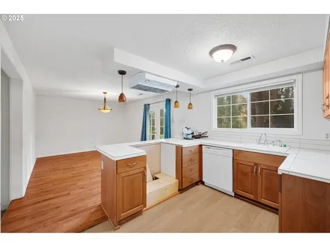 6060 SW 170th Avenue Beaverton OR 97007
