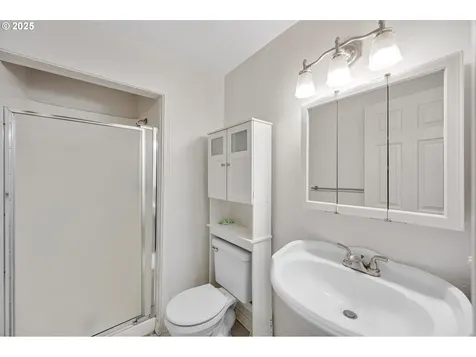 6060 SW 170th Avenue Beaverton OR 97007