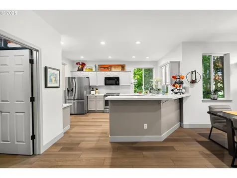 7638 SW Roanoke Drive Wilsonville OR 97070
