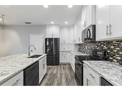 3750 SE Twelve Oaks Street Hillsboro OR 97123