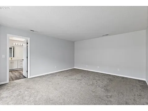 3750 SE Twelve Oaks Street Hillsboro OR 97123