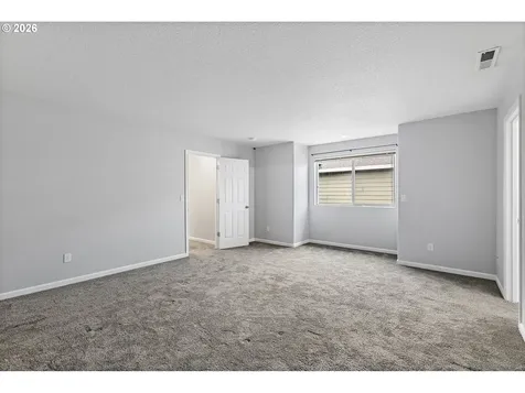 3750 SE Twelve Oaks Street Hillsboro OR 97123