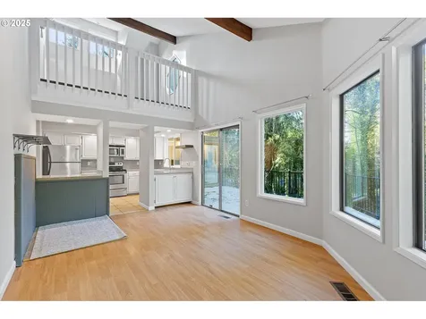 5915 SW Patton Road Portland OR 97221
