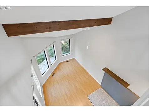 5915 SW Patton Road Portland OR 97221