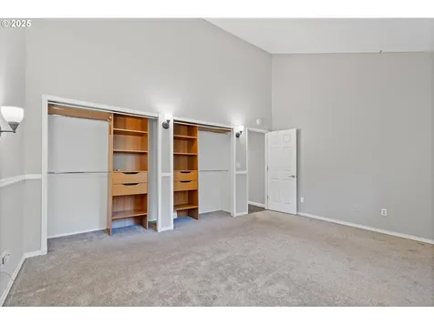 5915 SW Patton Road Portland OR 97221