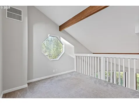 5915 SW Patton Road Portland OR 97221