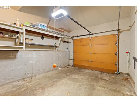 5915 SW Patton Road Portland OR 97221