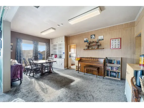 116 Cedar Avenue Tillamook OR 97141