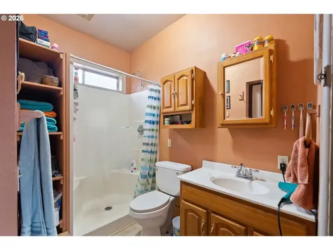 116 Cedar Avenue Tillamook OR 97141