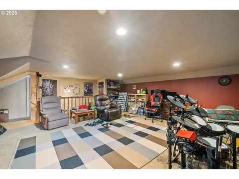 116 Cedar Avenue Tillamook OR 97141