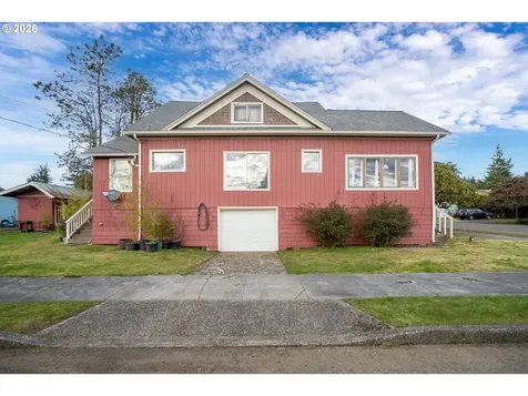 116 Cedar Avenue Tillamook OR 97141