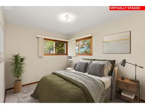 6631 SE Mitchell Court Portland OR 97206