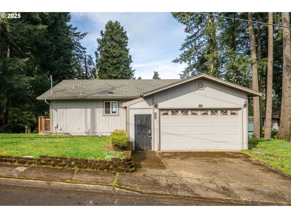 25 S 21st Street Cottage Grove OR 97424
