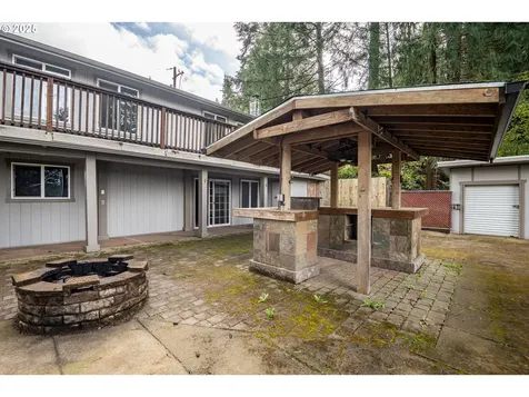 25 S 21st Street Cottage Grove OR 97424