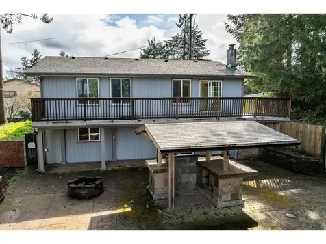 25 S 21st Street Cottage Grove OR 97424