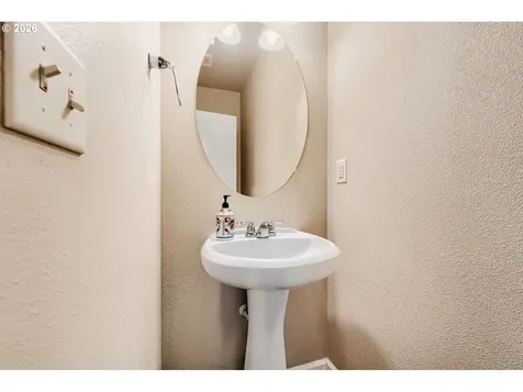 3999 SE Lone Oak Street Hillsboro OR 97123