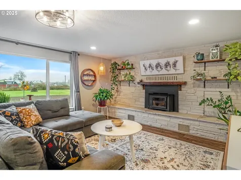 17006 NE 182nd Avenue Brush Prairie WA 98606