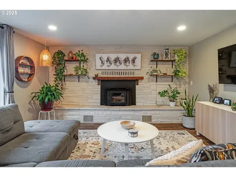 17006 NE 182nd Avenue Brush Prairie WA 98606