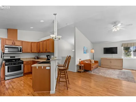 579 S Schooner Creek Road Lincoln City OR 97367
