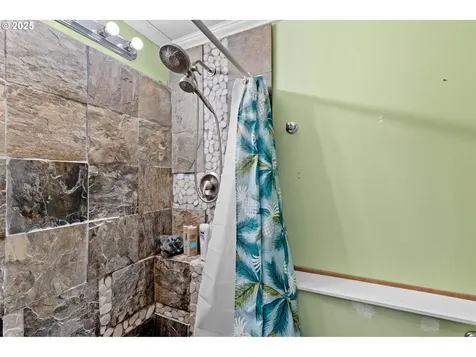 579 S Schooner Creek Road Lincoln City OR 97367