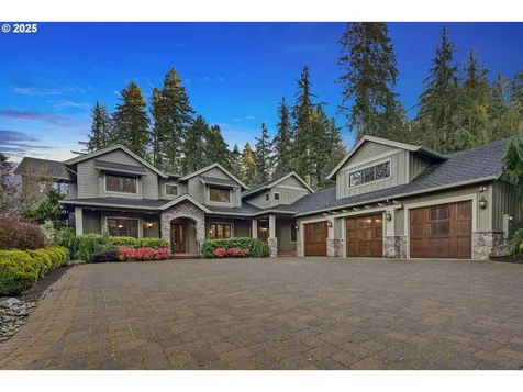 17980 S Hidden Lake Drive Oregon City OR 97045
