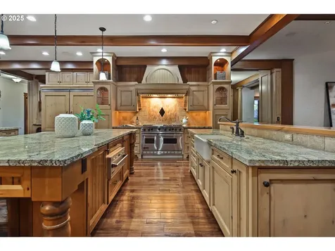 17980 S Hidden Lake Drive Oregon City OR 97045