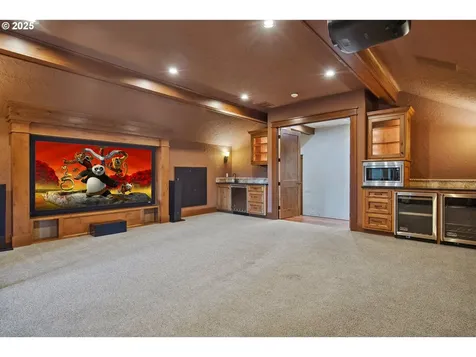 17980 S Hidden Lake Drive Oregon City OR 97045