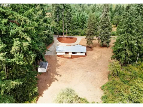 15679 S Latourette Road Oregon City OR 97045