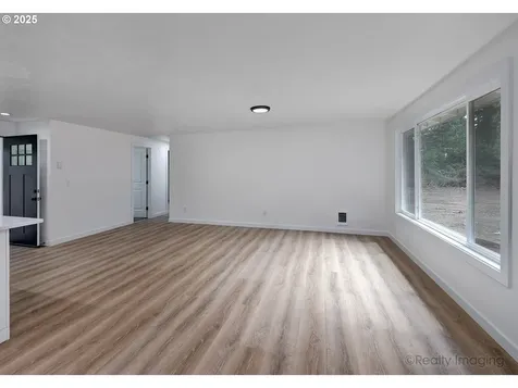 15679 S Latourette Road Oregon City OR 97045