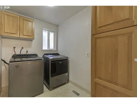 17175 SW Canby Court Beaverton OR 97007
