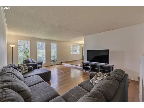 17175 SW Canby Court Beaverton OR 97007