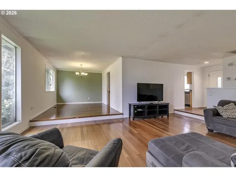 17175 SW Canby Court Beaverton OR 97007