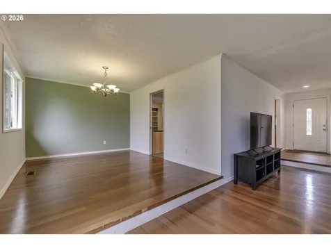 17175 SW Canby Court Beaverton OR 97007