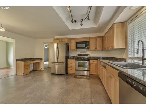 17175 SW Canby Court Beaverton OR 97007