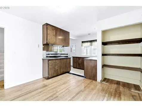 2832 NE 9th Avenue Portland OR 97212