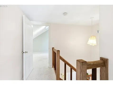 2832 NE 9th Avenue Portland OR 97212