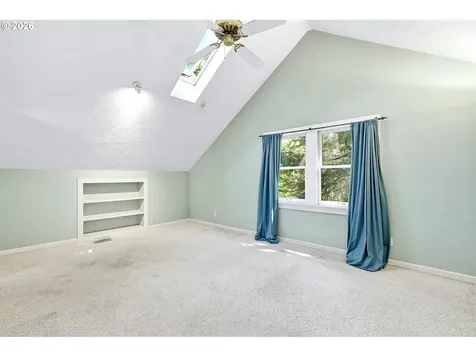 2832 NE 9th Avenue Portland OR 97212